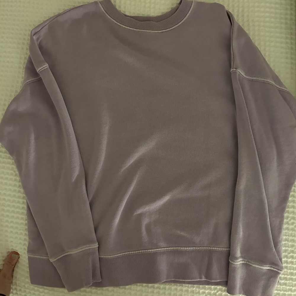 Lavender Crewneck top